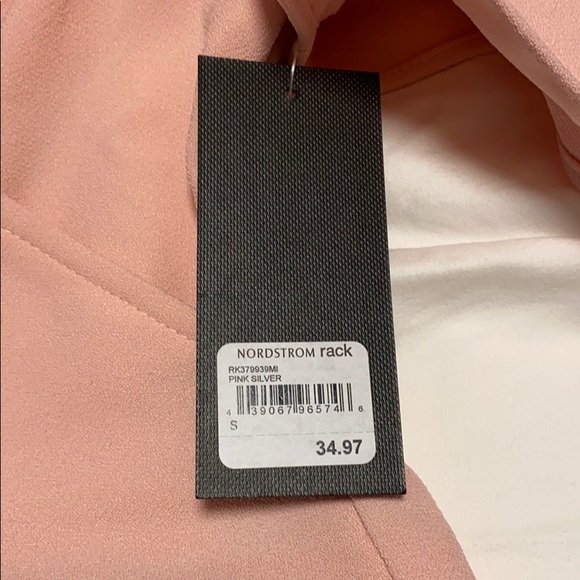 Free press pink top, puffer sleeves - Picture 3 of 5